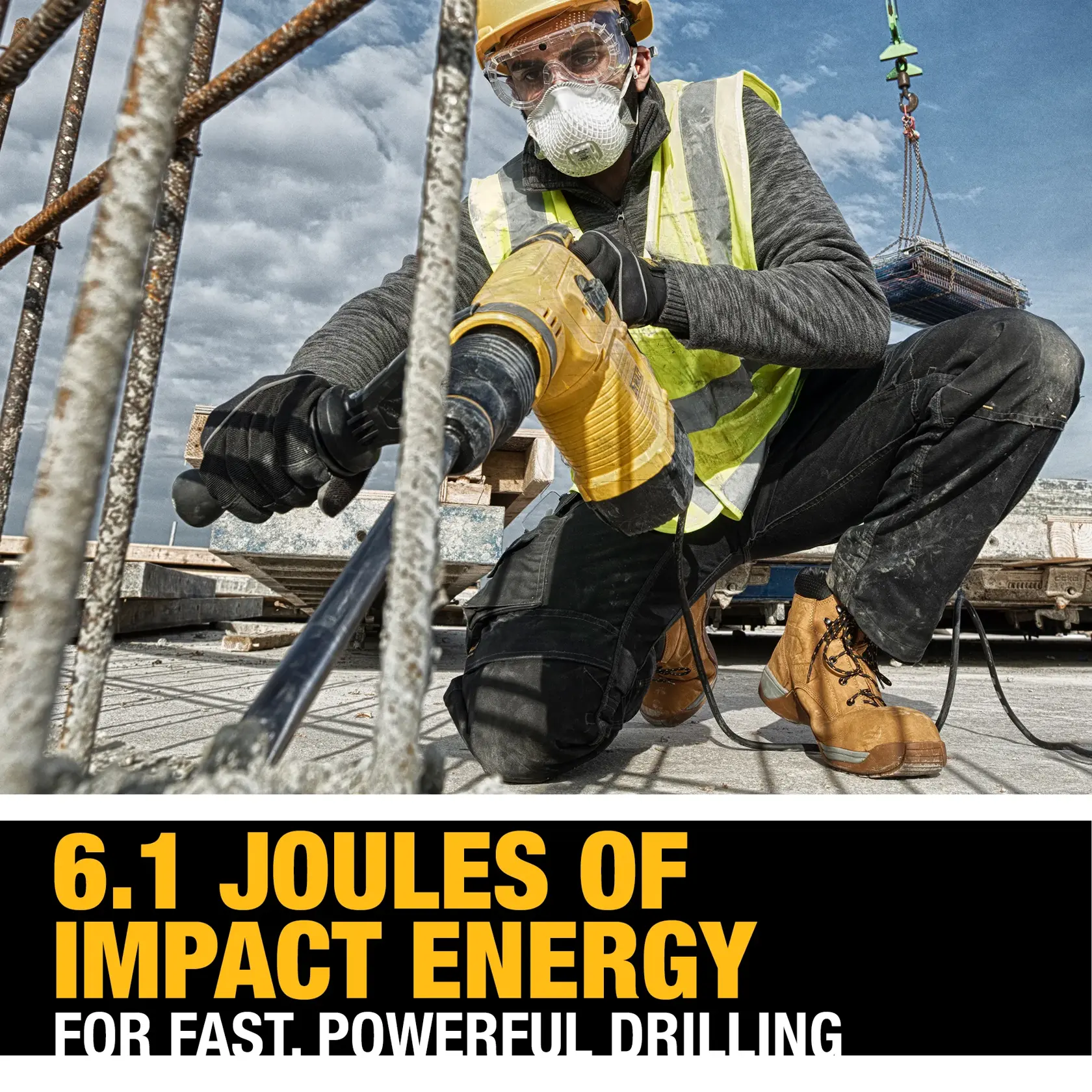 DEWALT® 1-9/16 in. (40mm) SDS MAX Combination Hammer Kit