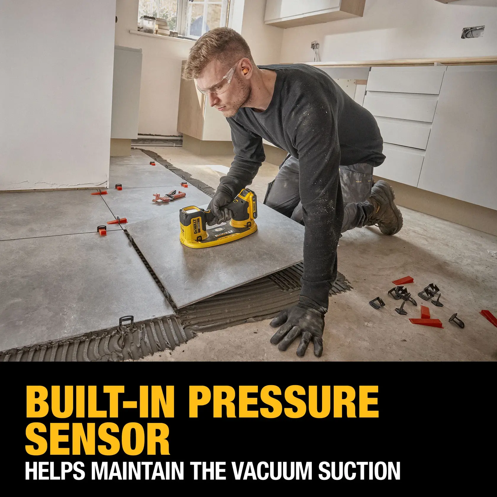 DEWALT 20V MAX GRABO Vacuum Lifter pressure sensor graphic