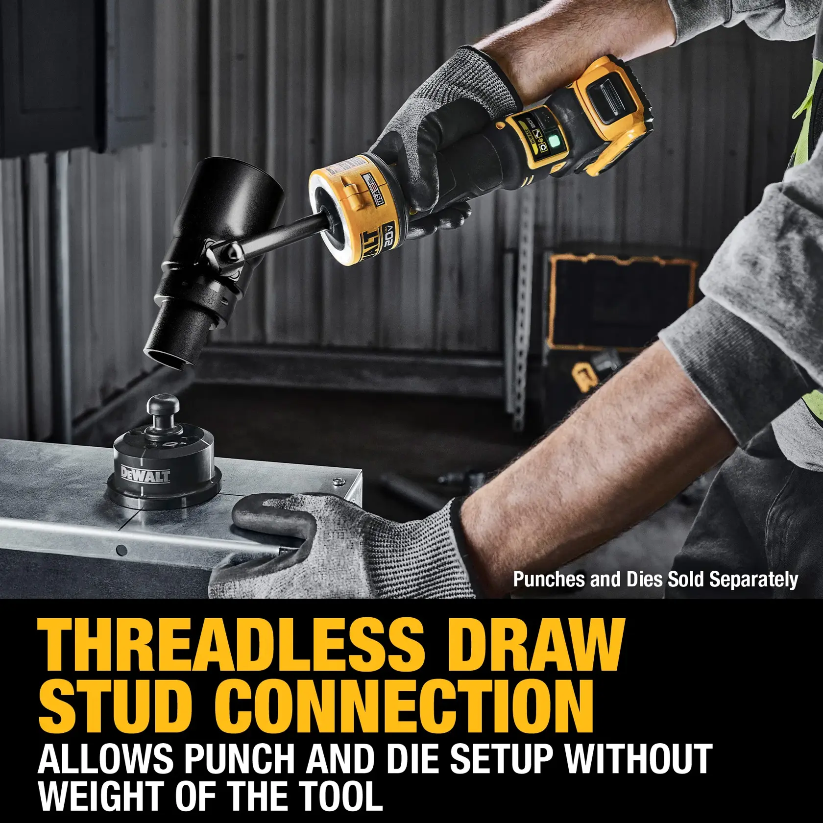 Carousel graphic of DEWALT Hydraulic Knockout Tool Kit to highlight threadless draw stud.