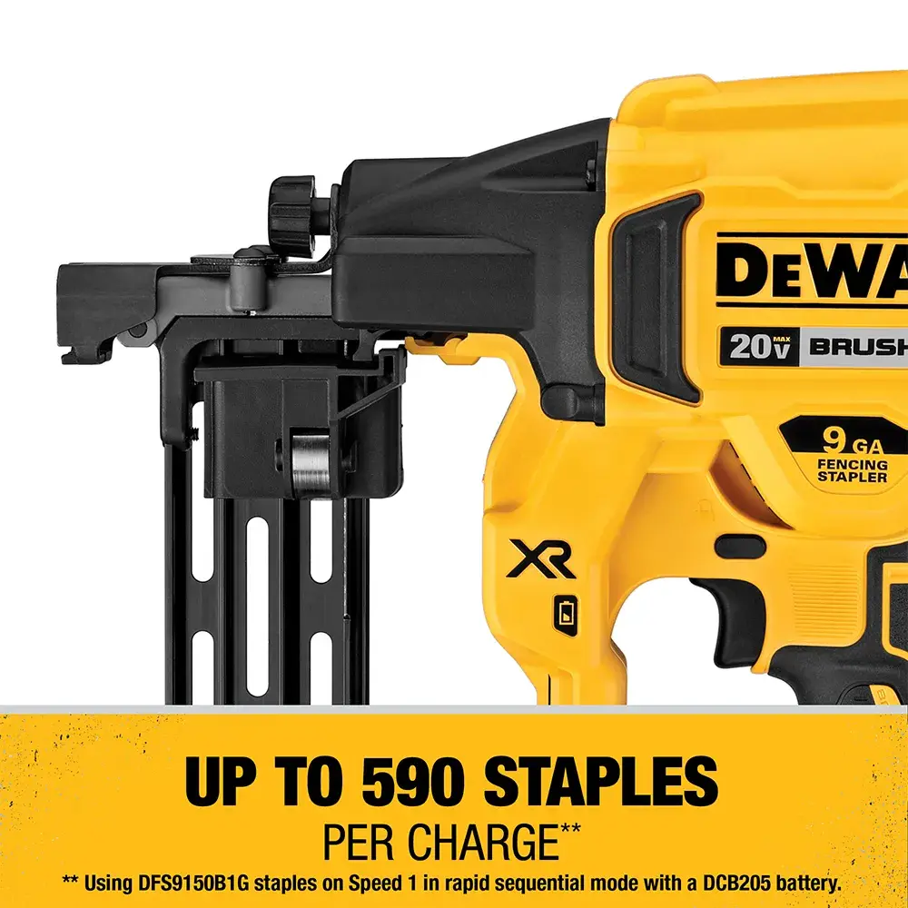 DEWALT® 20V MAX* XR 9 GA Cordless Fencing Stapler Kit