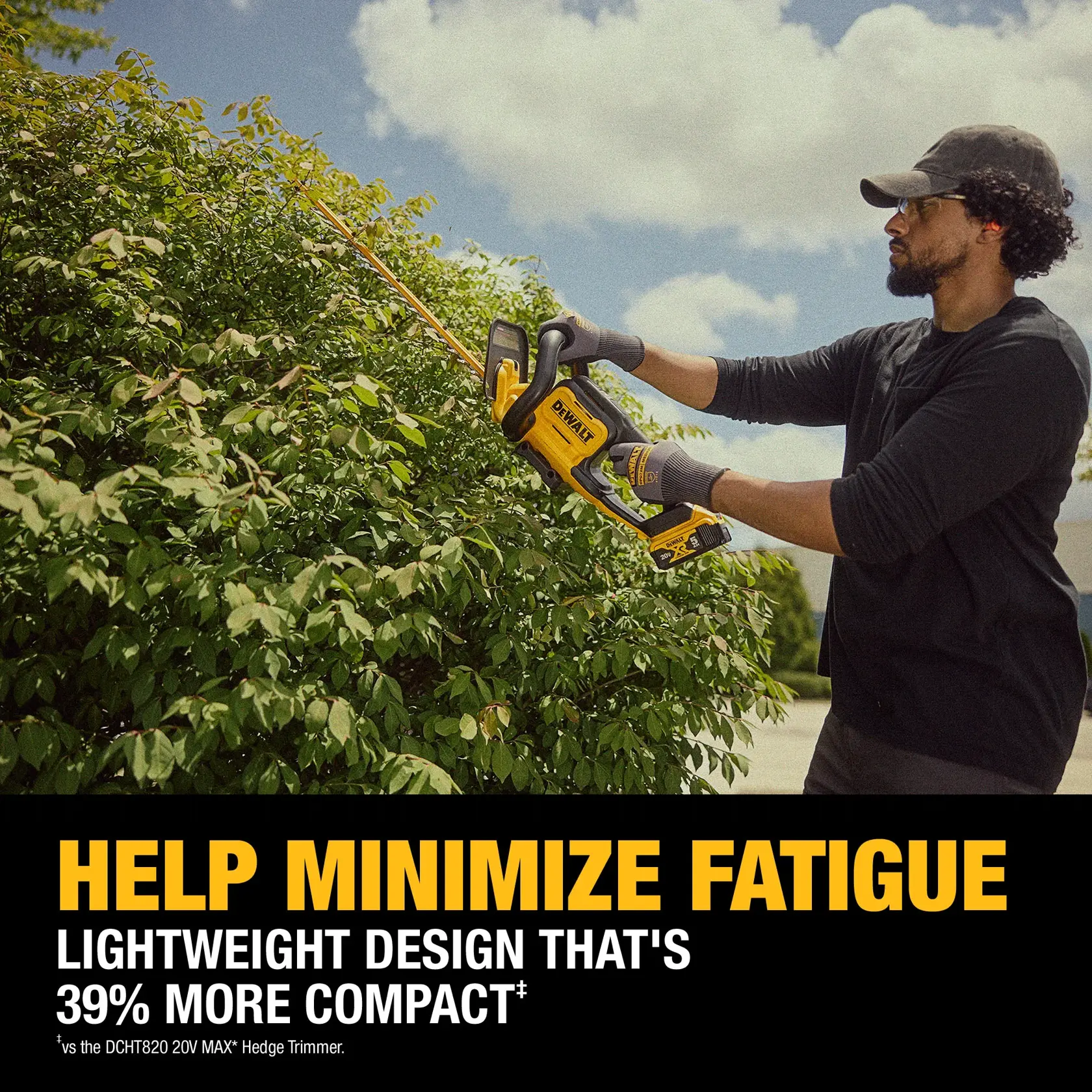 DCHT821P1 Cutting hedge at height