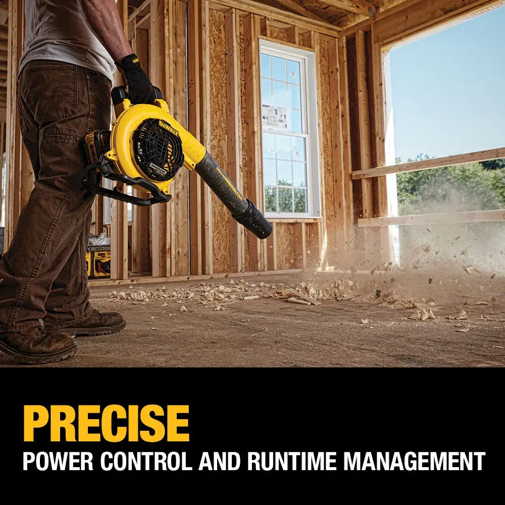 DEWALT® 60V MAX* 16-in. Brushless Cordless Chainsaw and Blower Kit