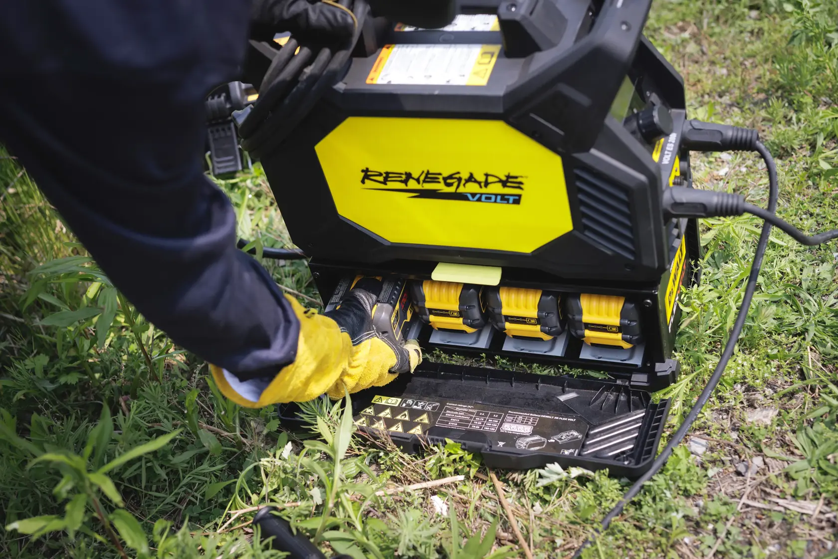 RUGGED ESAB RENEGADE VOLT WELDING MACHINE IN FIELD - SIDE VIEW