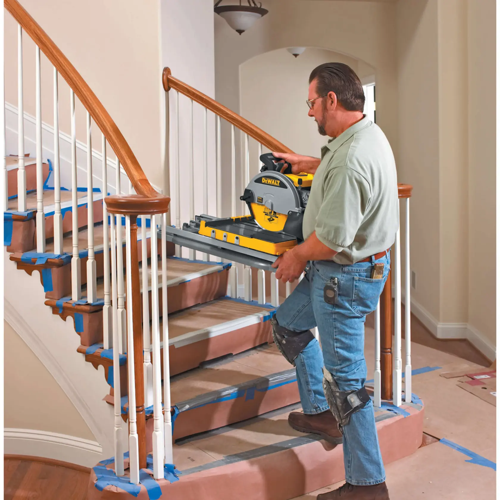 DEWALT® 10-in. Heavy-Duty Wet Tile Saw