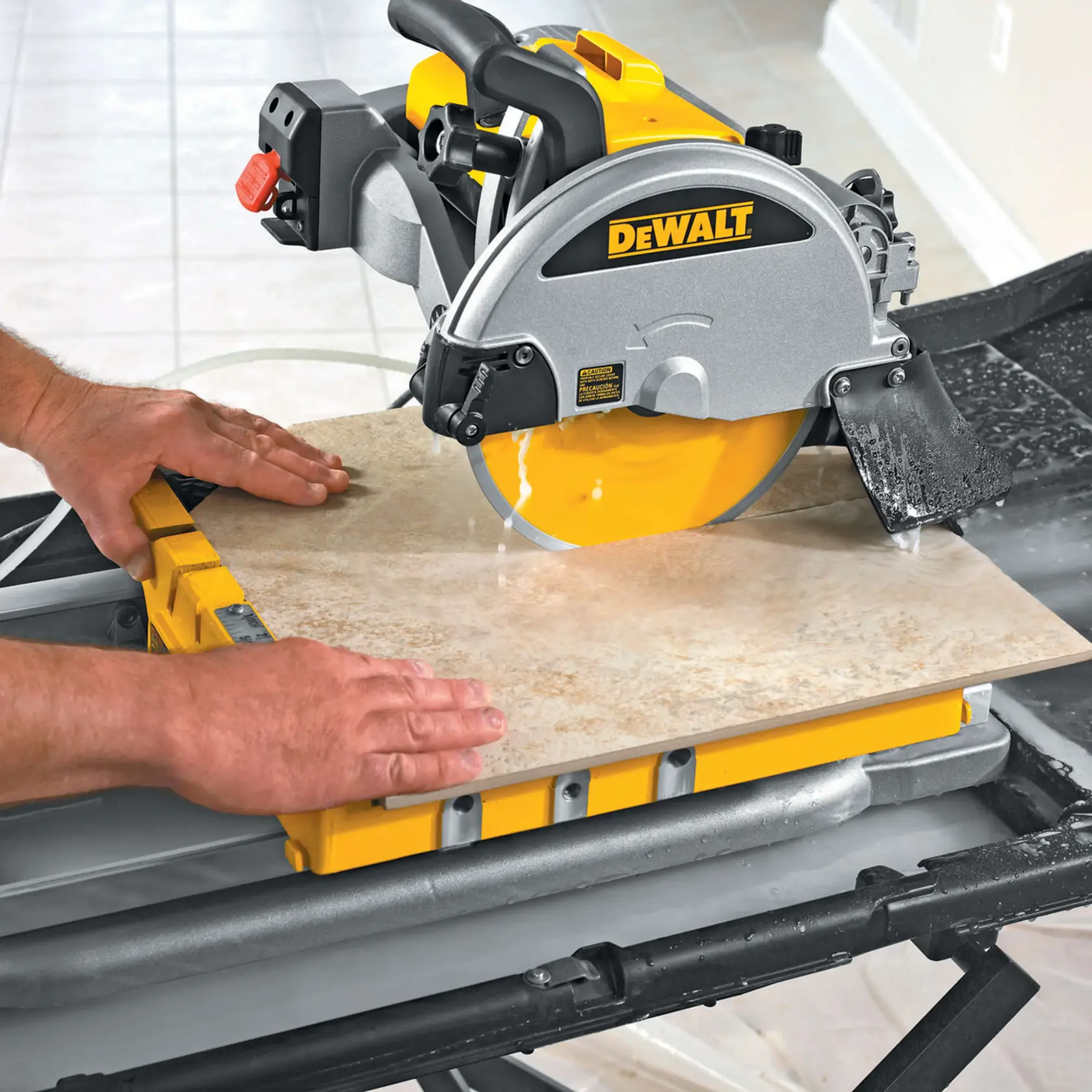 DEWALT® 10-in. Heavy-Duty Wet Tile Saw