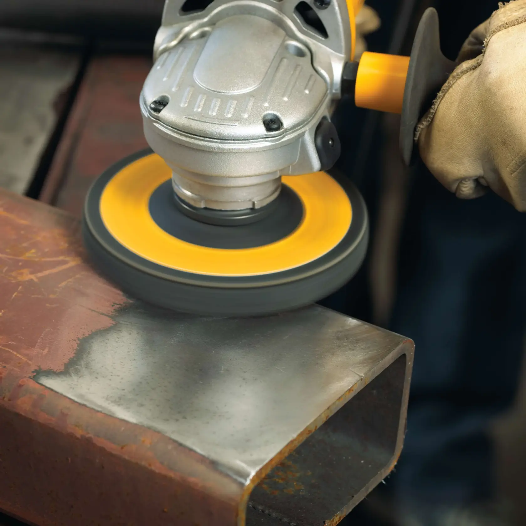 DEWALT® 4-1/2-in. (115mm) Power Wheel Flap Disc