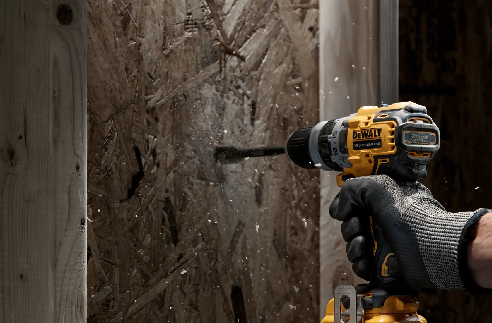 DEWALT® XTREME™ 12V MAX* Brushless Cordless 5-in-1 Drill/Driver Kit
