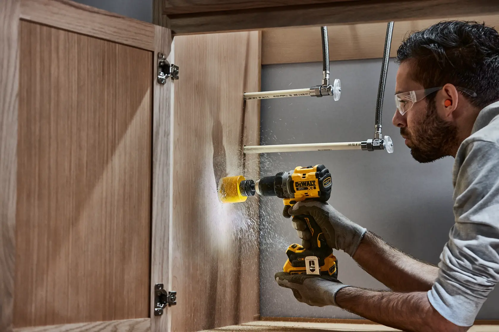 DEWALT® 20V MAX* XR® Brushless Cordless 1/2-in. Drill/Driver Kit