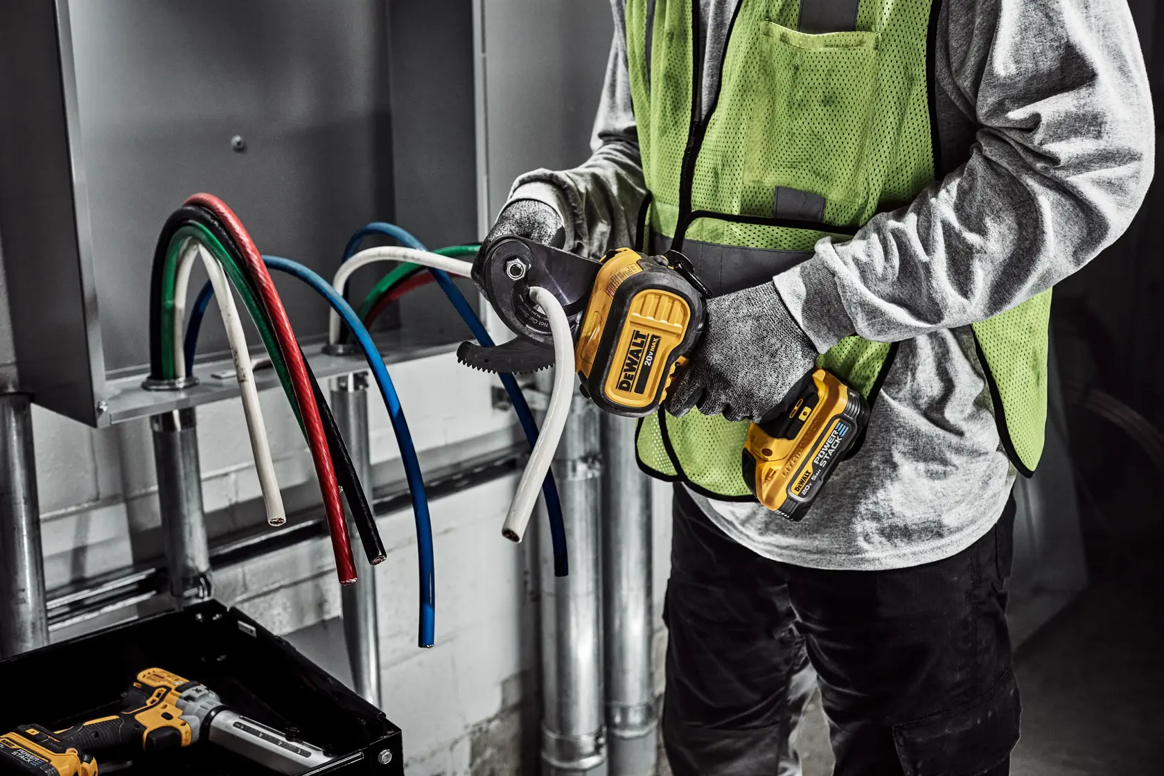 BATTERY NOT INCLUDED