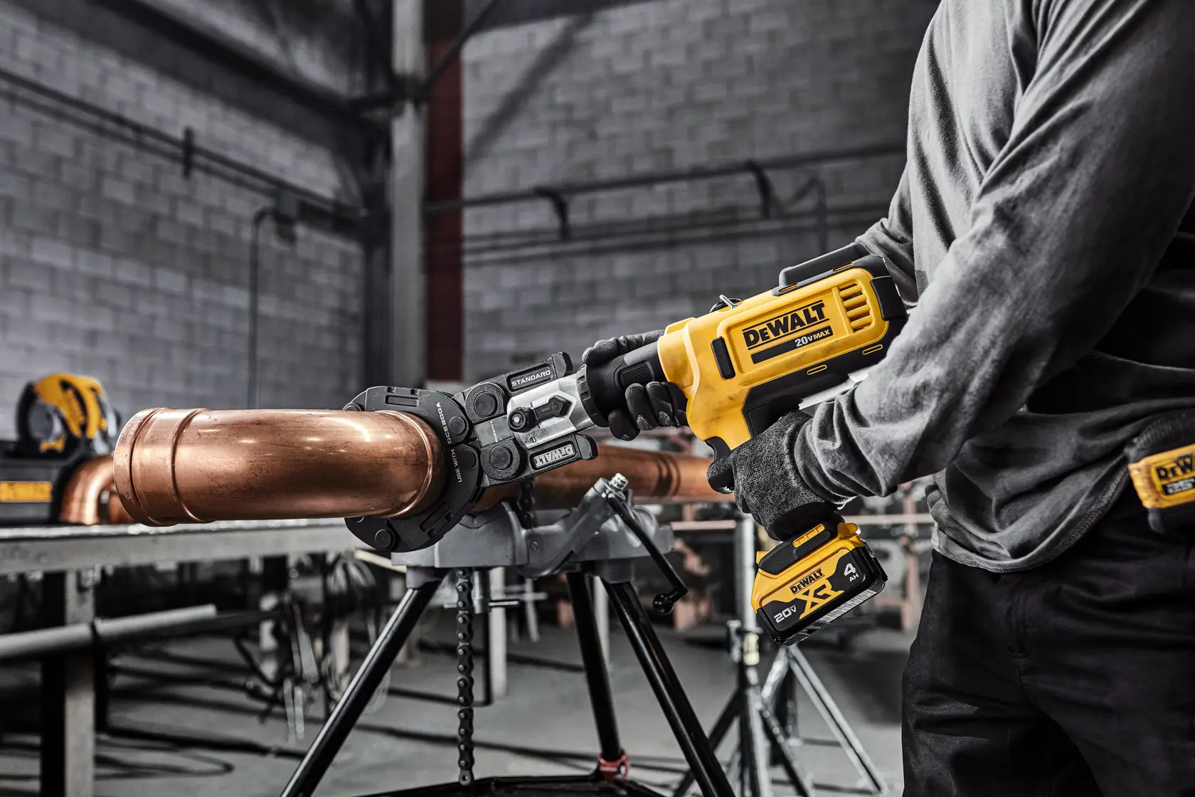 DEWALT® 20V MAX* Cordless Press Tool with Jaws