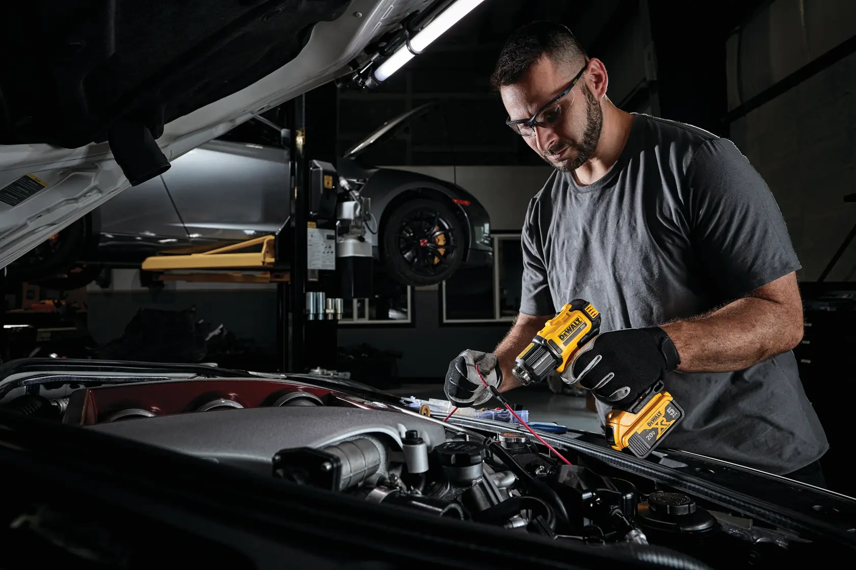 DEWALT® 20V MAX* Cordless Heat Gun (Tool Only)