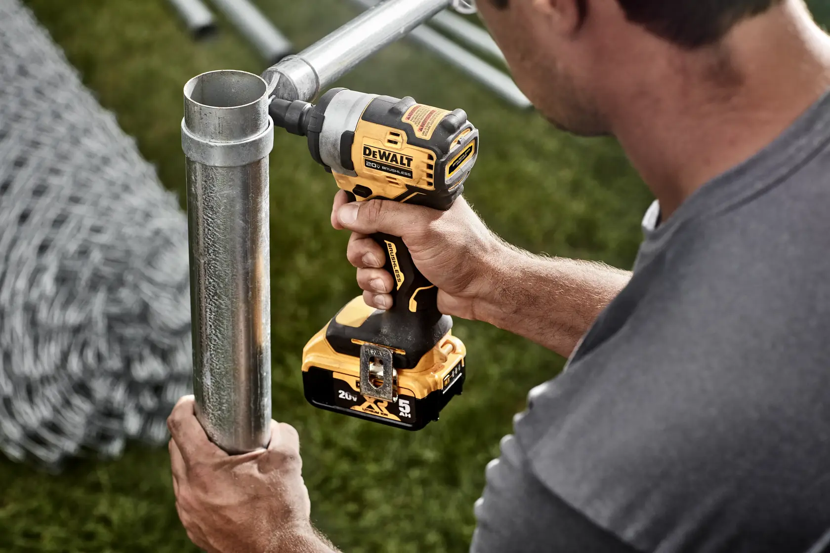 DEWALT® 20V MAX* 1/2-in. Cordless Impact Wrench With Hog Ring Anvil (Tool Only)