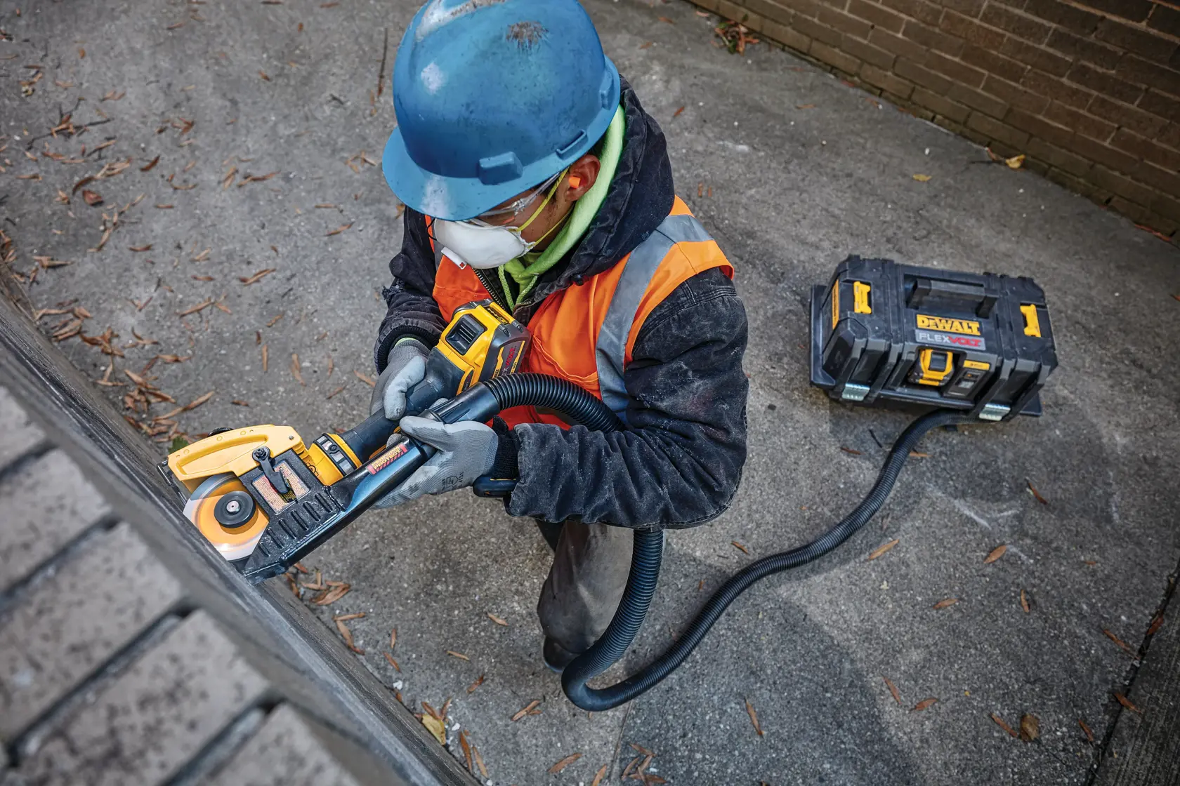 DEWALT® 60V MAX* Brushless Cordless 4-1/2-in. - 6-in. Grinder with KICKBACK BRAKE (Tool Only)