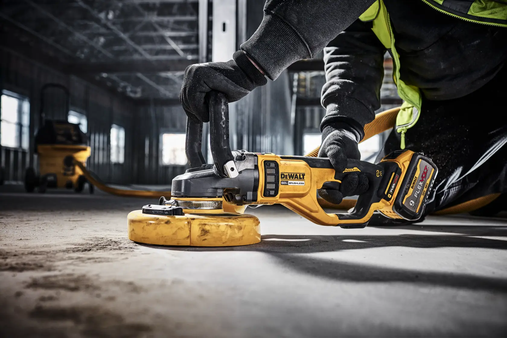 DEWALT® FLEXVOLT 60V MAX* 7-in. - 9-in. (178mm - 230mm) Cordless Large Angle Grinder with (2) 9.0 Ah Batteries and Charger