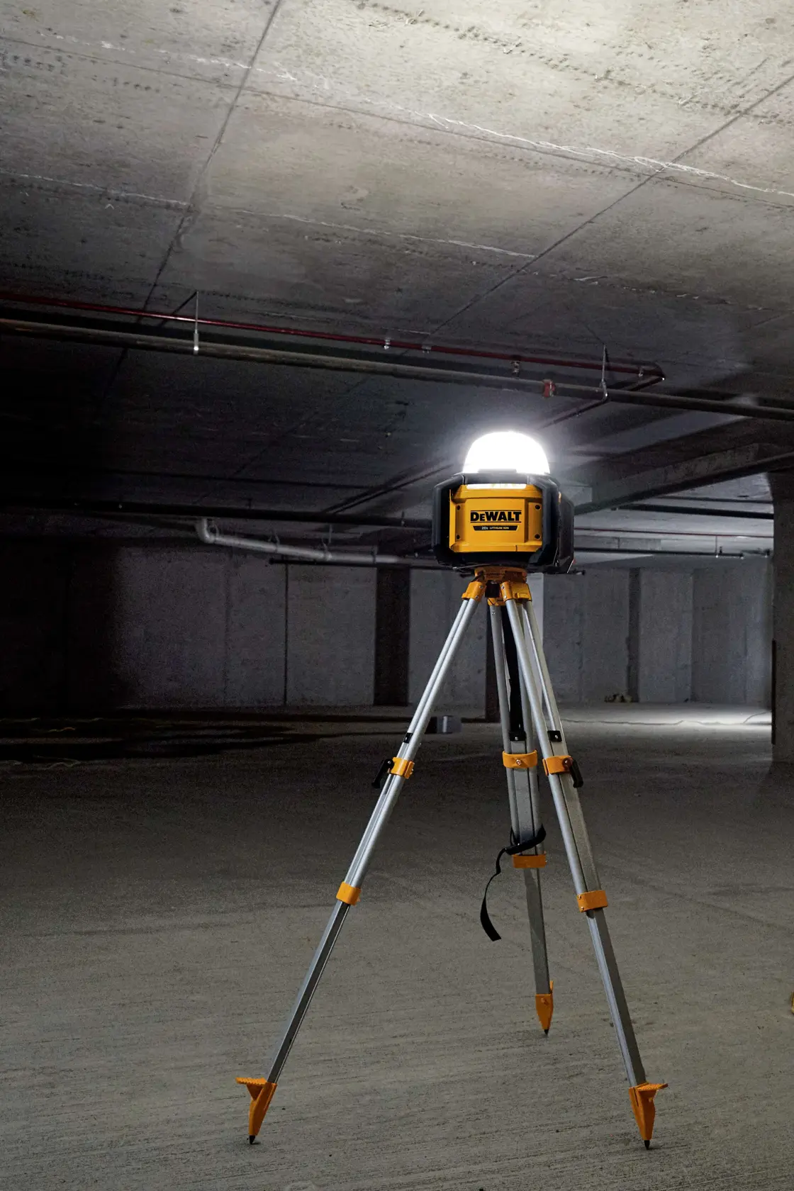 DEWALT® Tool Connect™ 20V MAX* All-Purpose Cordless Work Light (Tool Only)