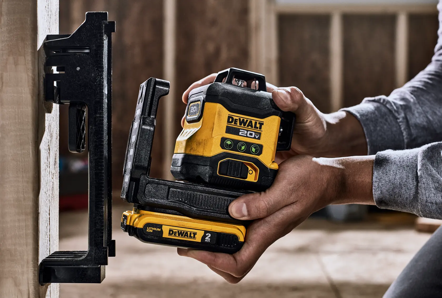 DEWALT® 20V 3x360 Line Laser