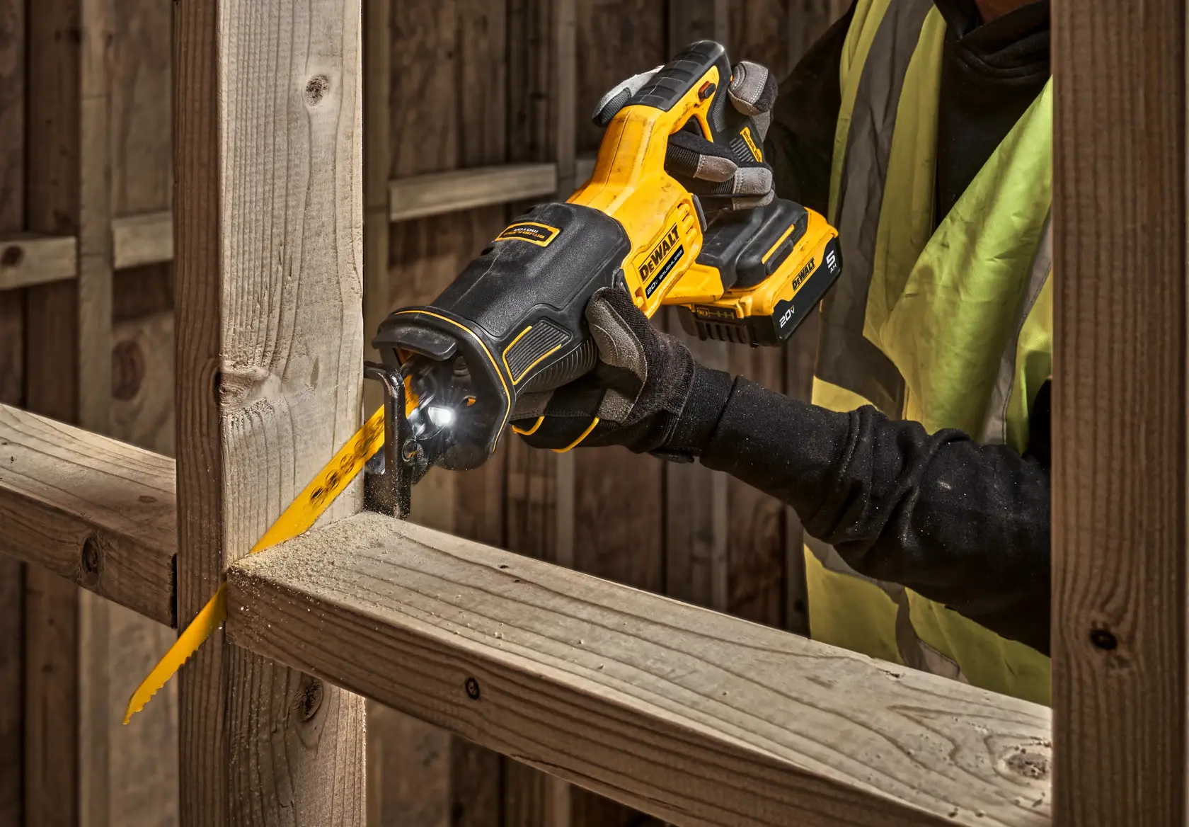 DEWALT® 20V MAX* XR® Brushless Cordless Reciprocating Saw (Tool Only)