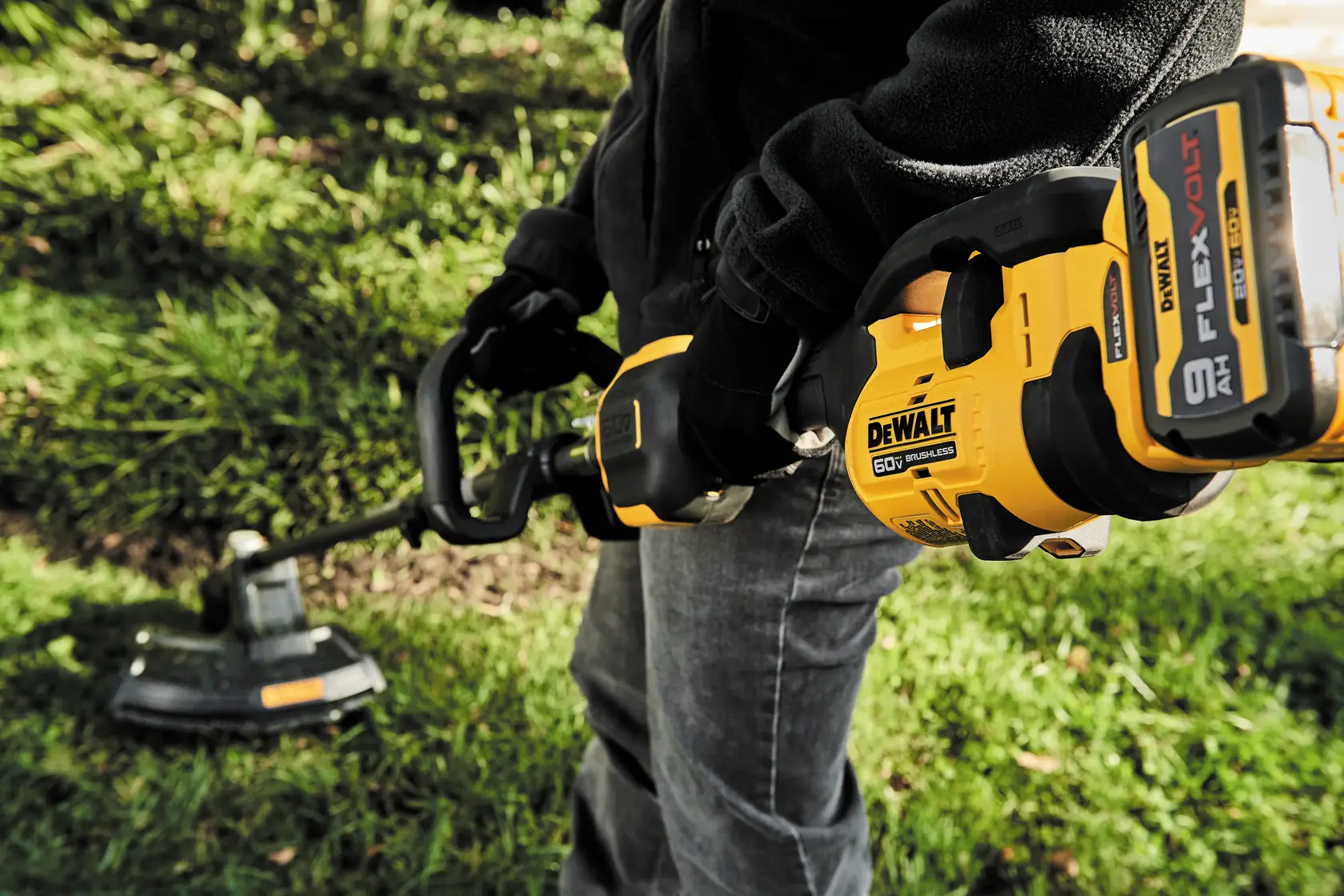 DEWALT® 60V MAX* 17-in. Brushless Cordless Attachment Capable String Trimmer (Tool Only)