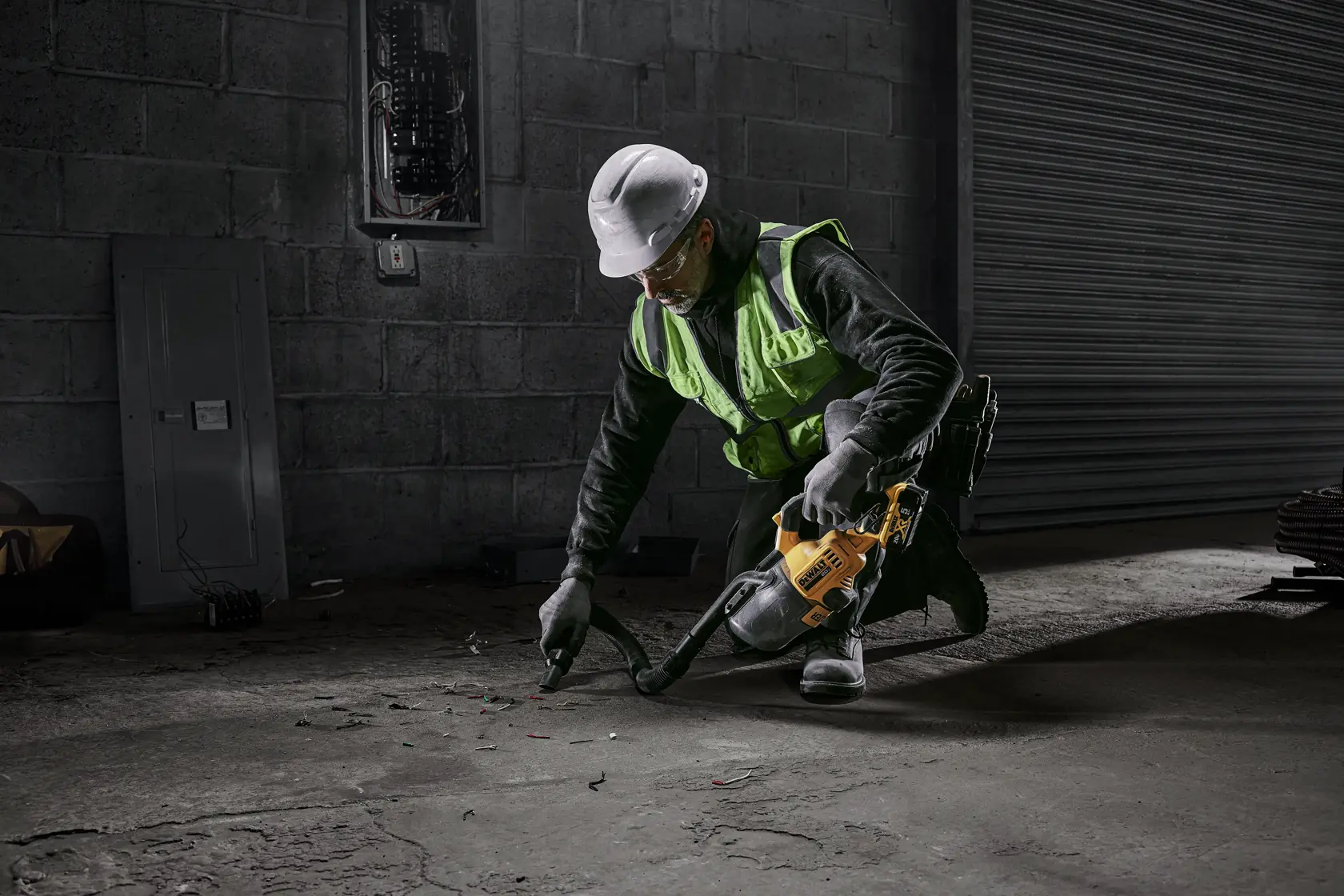 DEWALT® 20V MAX* Cordless Dry Hand Vacuum (Tool Only)