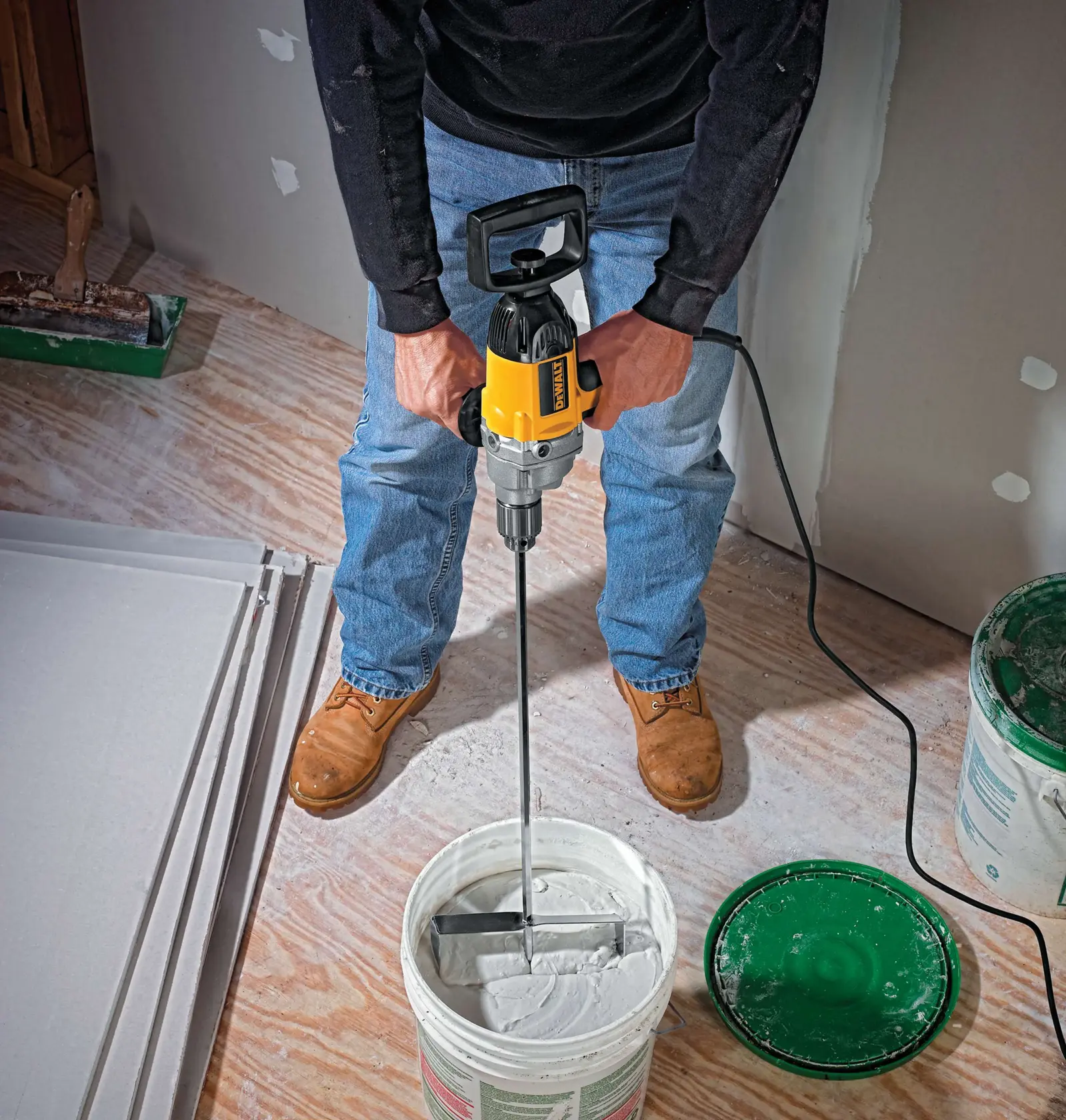 DEWALT® Electric Drill, Spade Handle, 1/2-in., 9-Amp