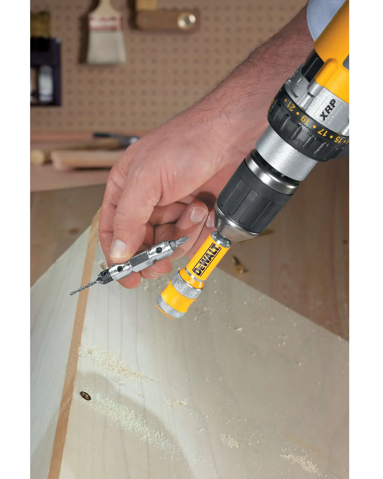 DEWALT® Screwdriver Bit Set / Drill Bit Set, Flip Drive, 12-Piece