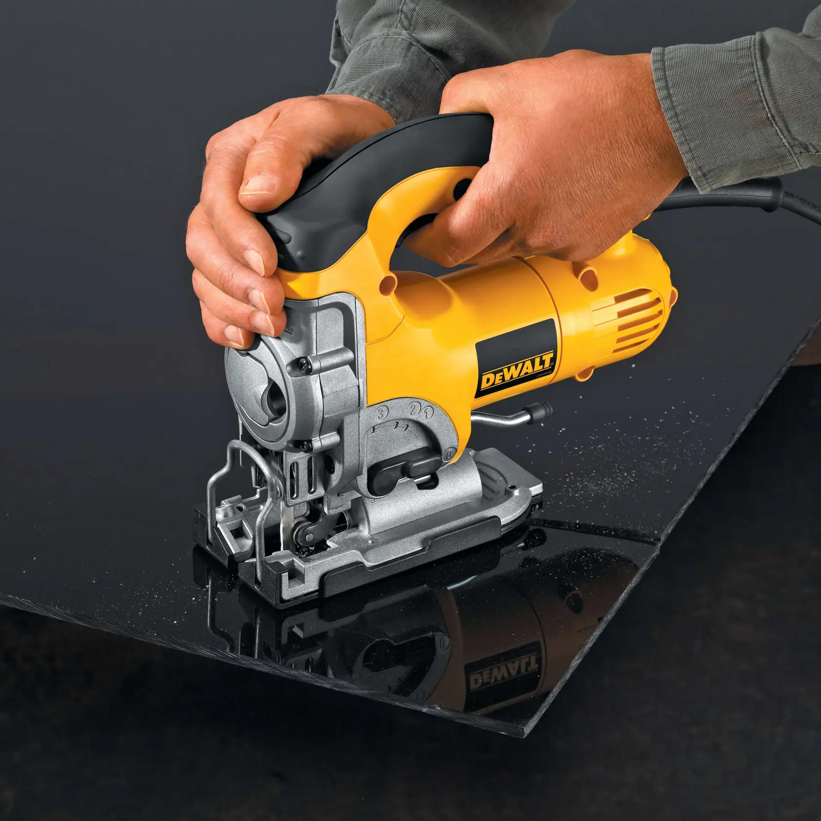 DEWALT® Jig Saw Kit, Top Handle, 6.5-Amp, Corded