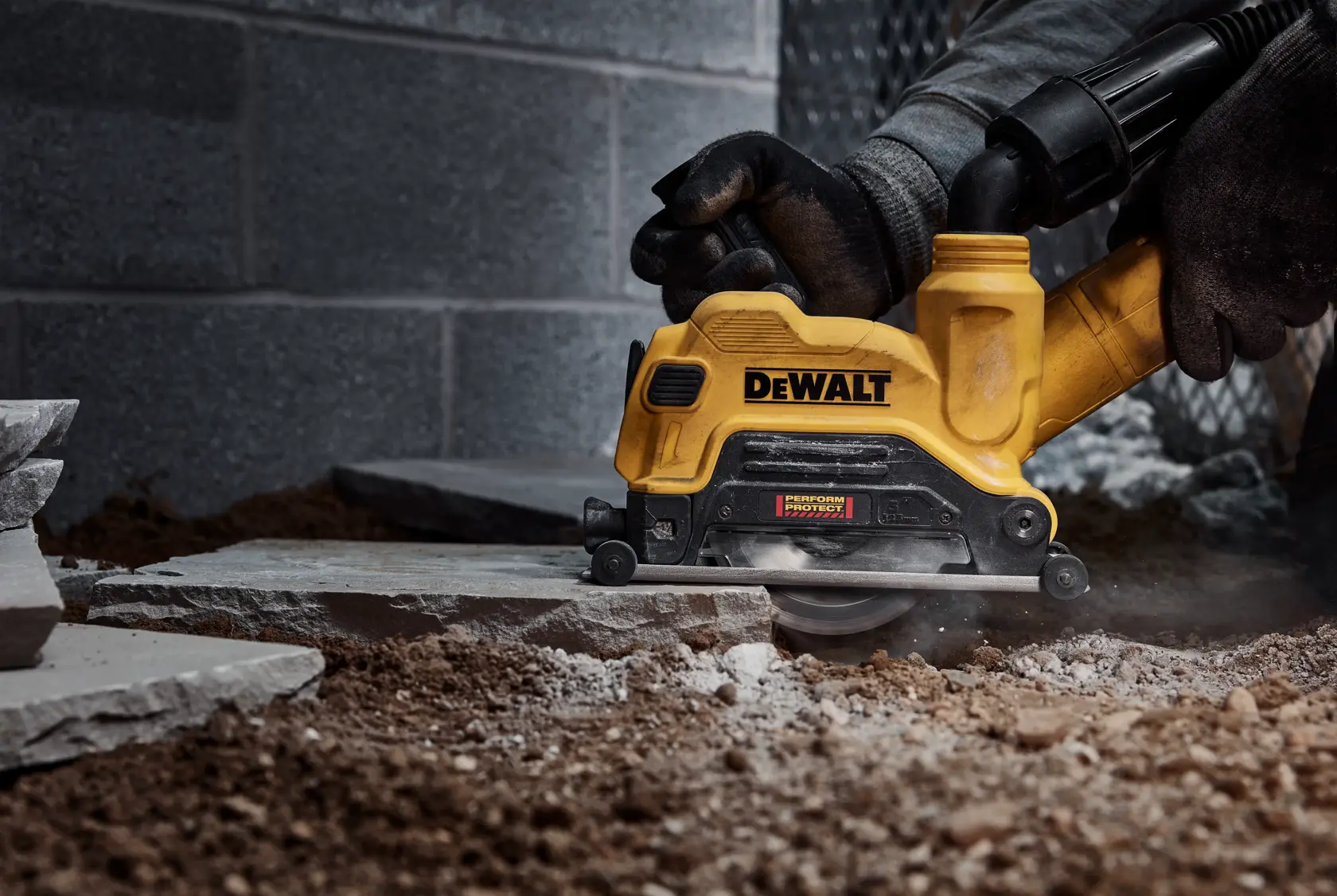 DEWALT ELITE SERIES Diamond Blade application shot