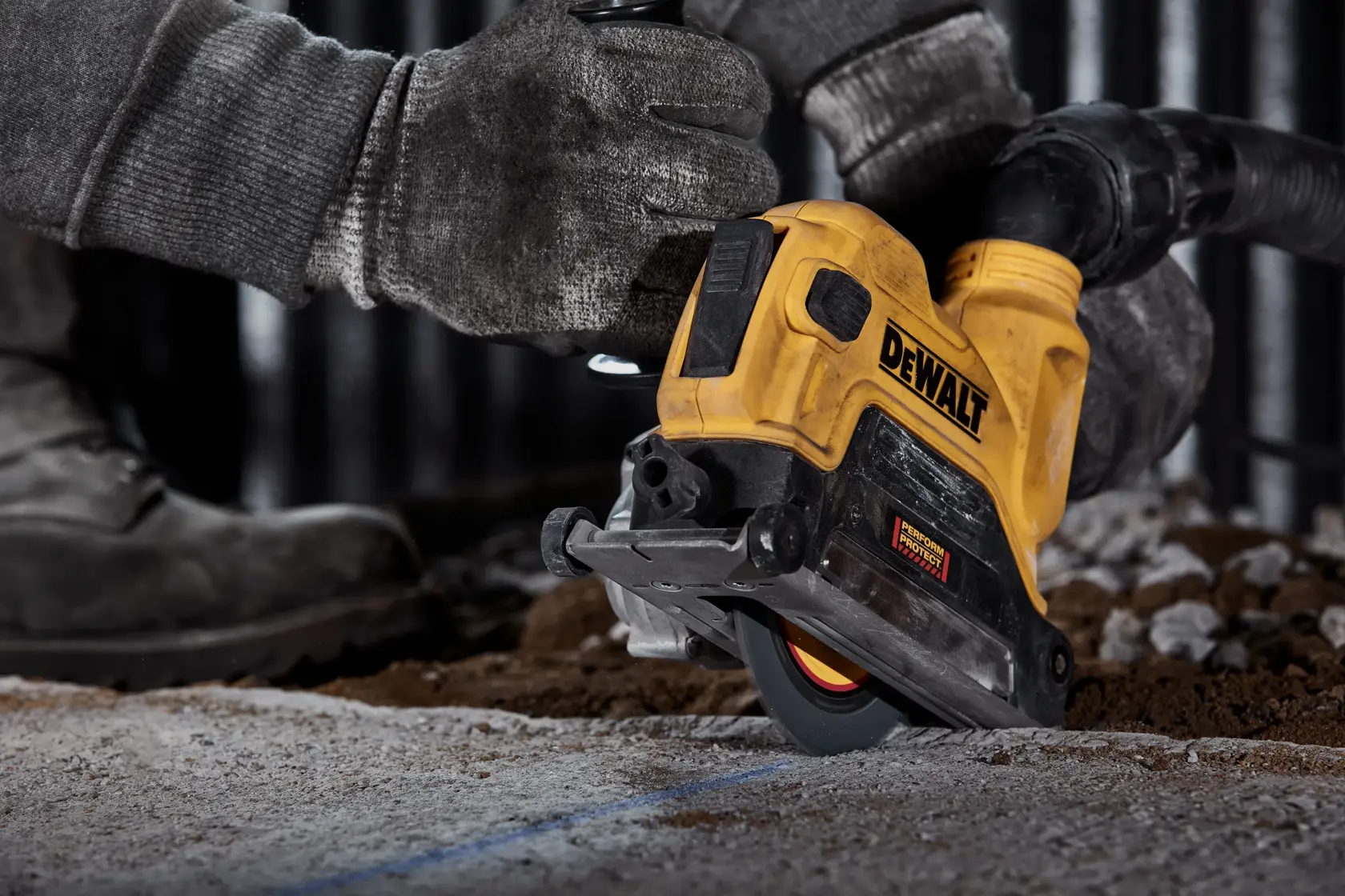 DEWALT ELITE SERIES Diamond Blade application shot