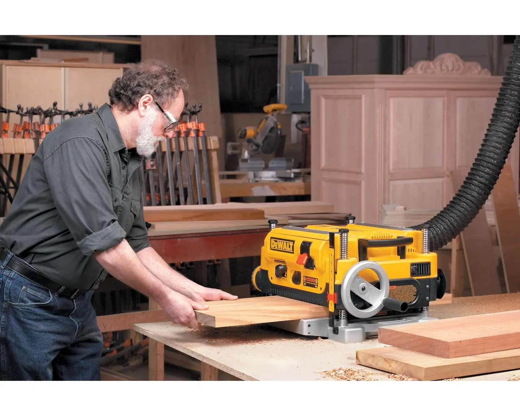 DEWALT® 13-in. (330mm) Corded Electric Three Knife, Two Speed Thickness Planer (15 Amp)