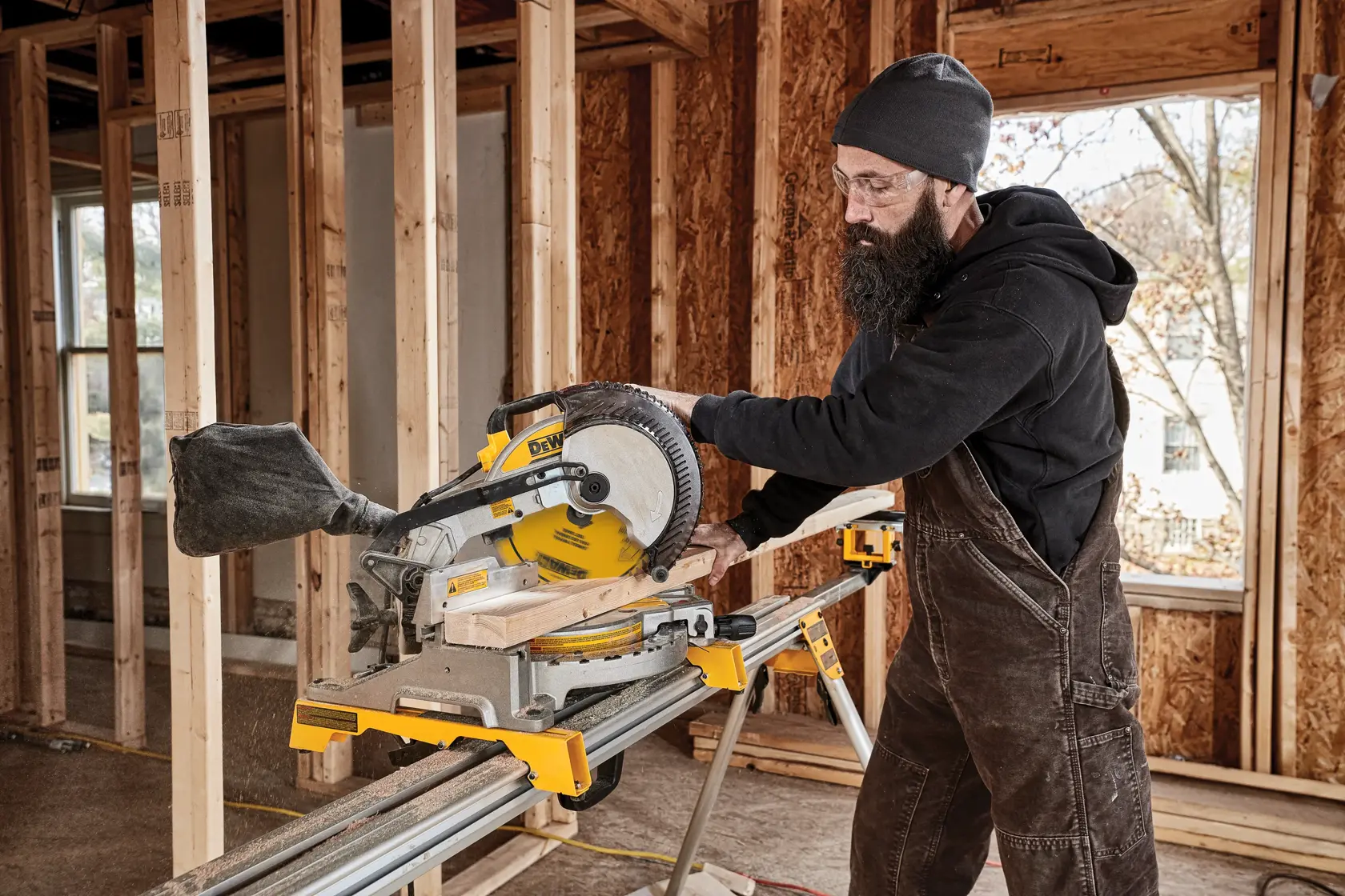 DEWALT® 10-in. 60 Tooth Finish Circular Saw Blade
