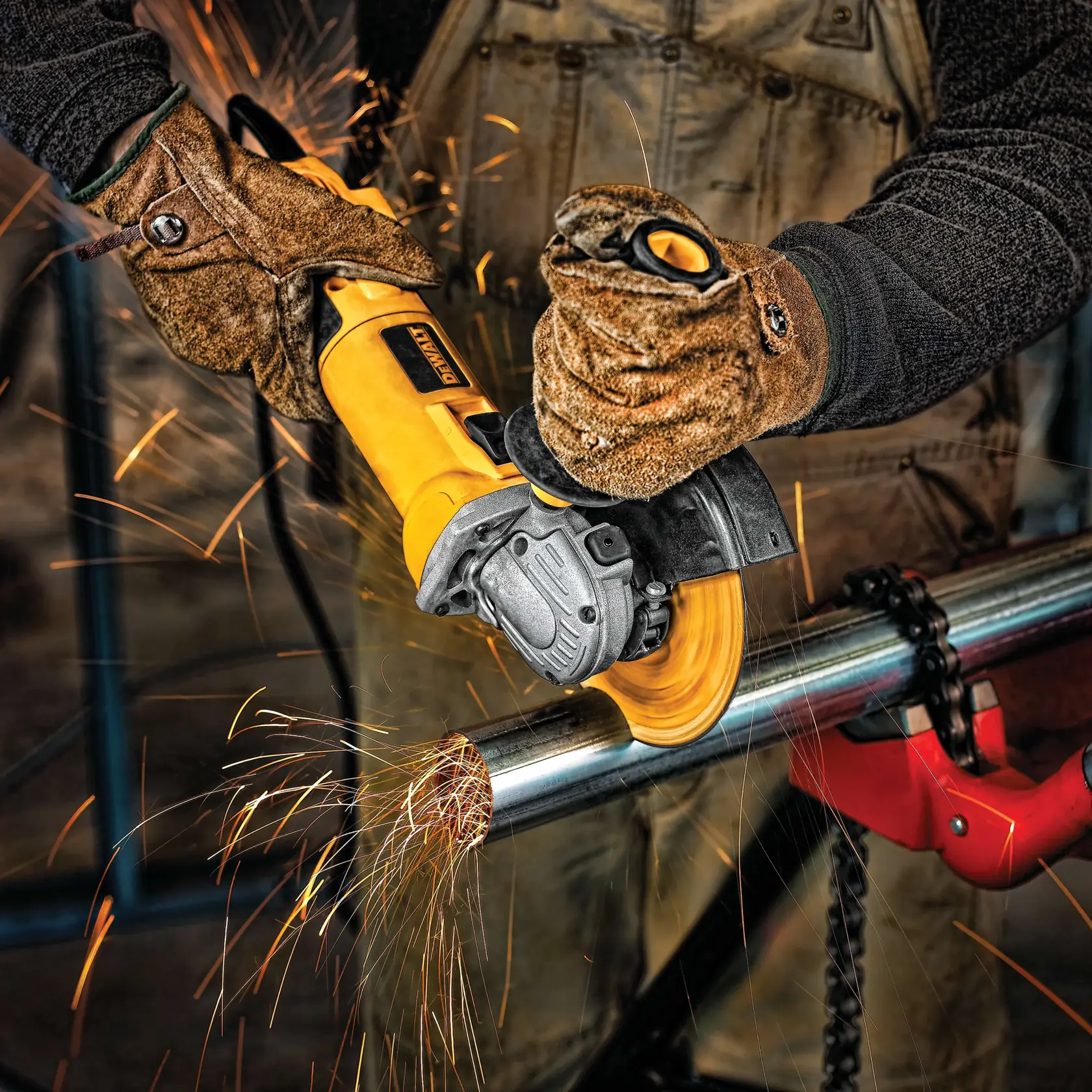 HP metal cutting wheel type 1 in action.