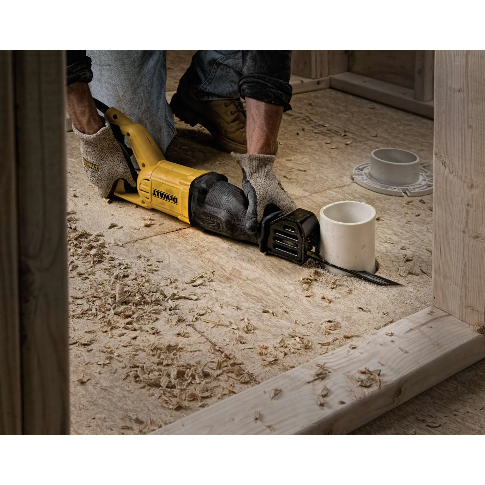 DEWALT® 12 Amp Reciprocating Saw