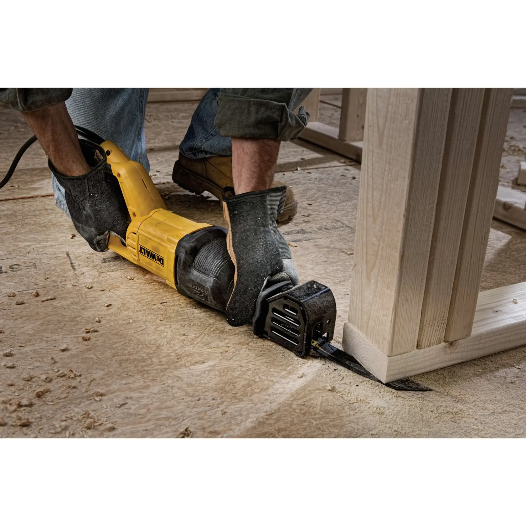DEWALT® 12 Amp Reciprocating Saw