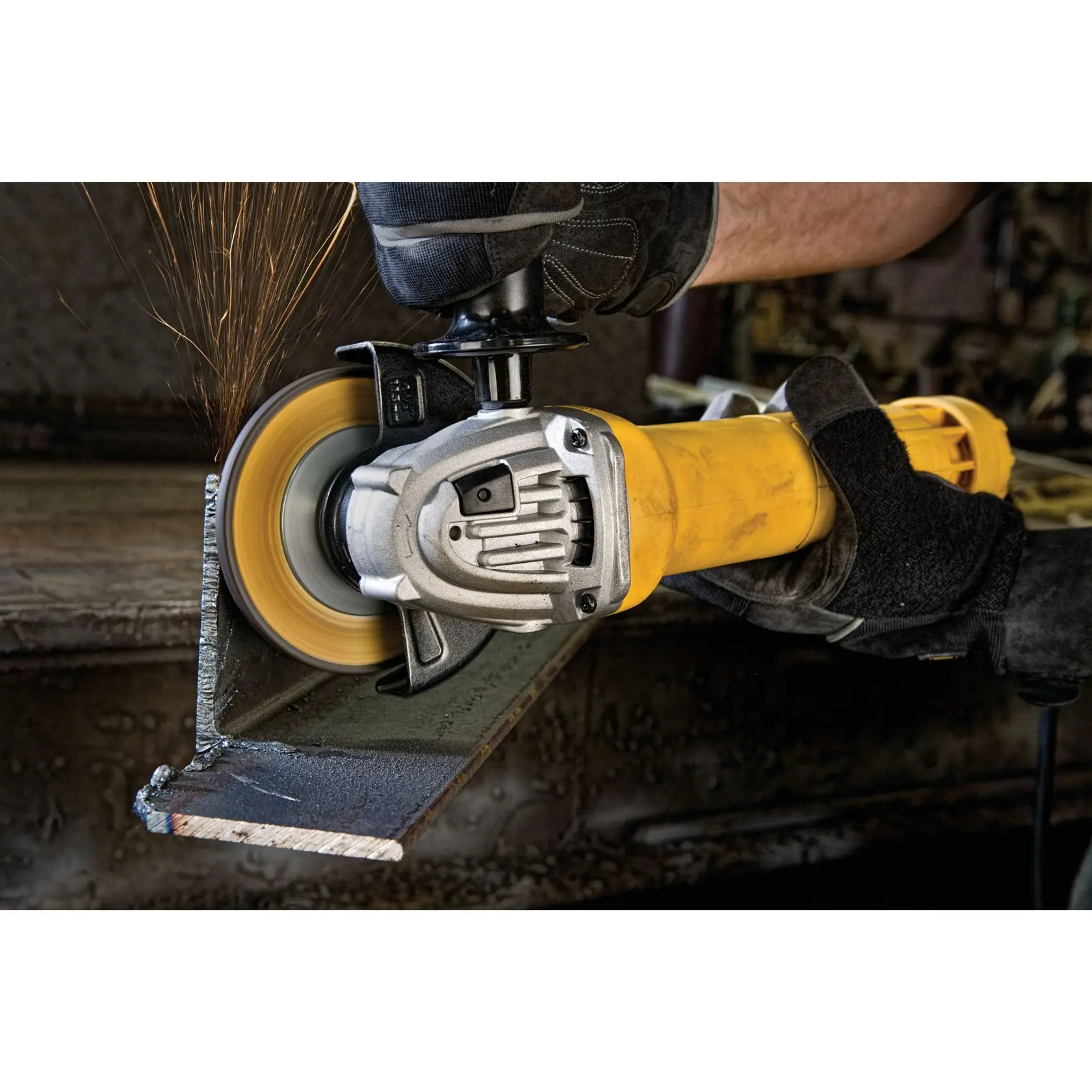 DEWALT® 4-1/2-in. (115mm) Small Angle Grinder With No Lock-On