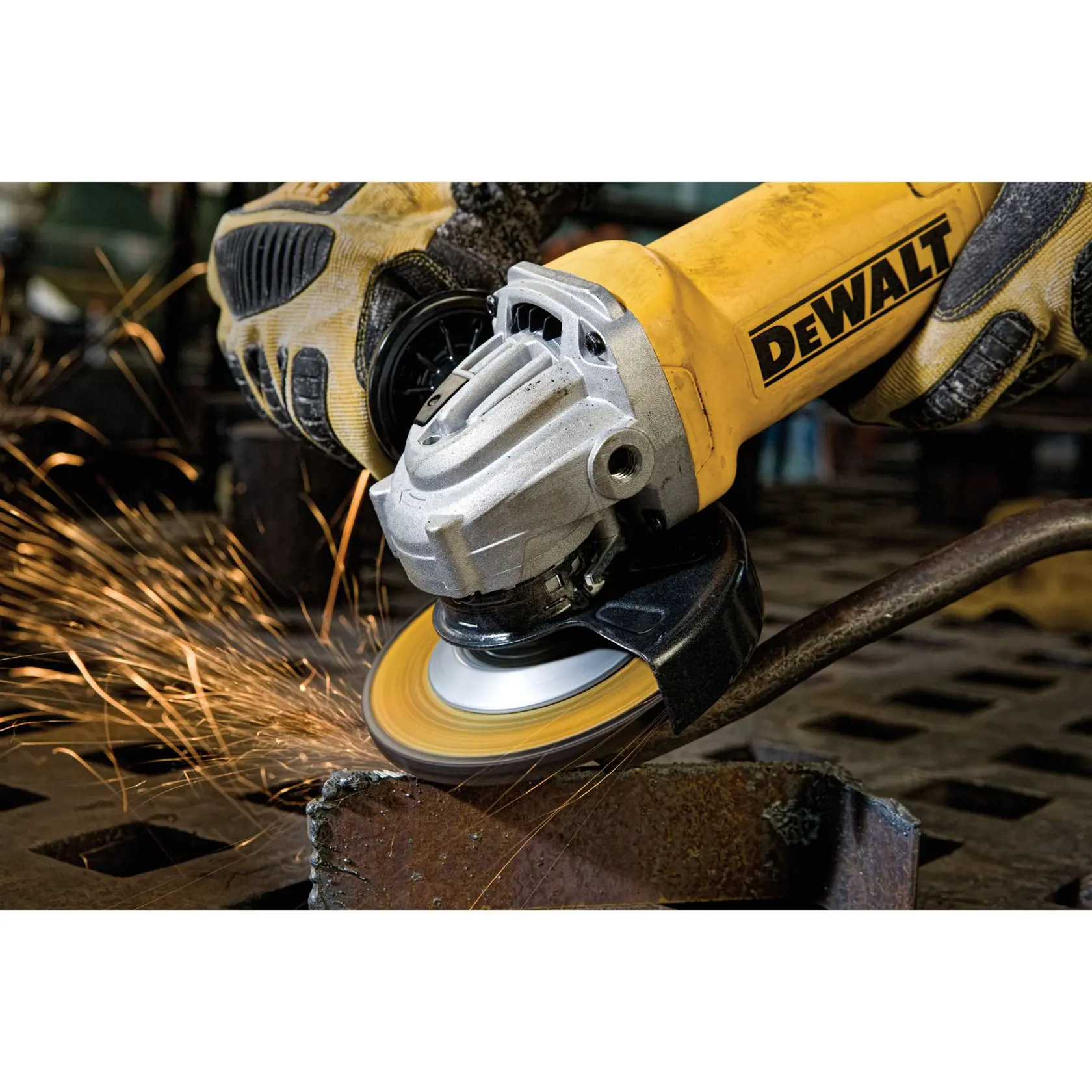 DEWALT® 4-1/2-in. (115mm) Small Angle Grinder With No Lock-On
