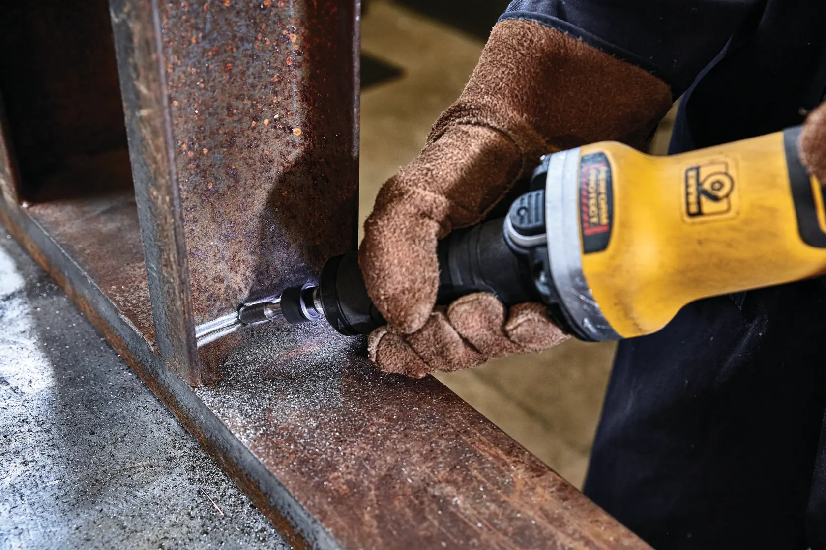 DEWALT® Die Grinder, Brushless, Variable Speed, Paddle Switch With Lock-On, 2-in. ()