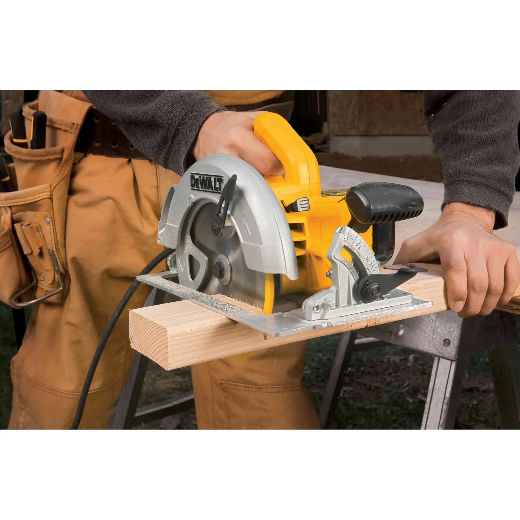DEWALT® 7-1/4-in. Circular Saw, Lightweight, Corded