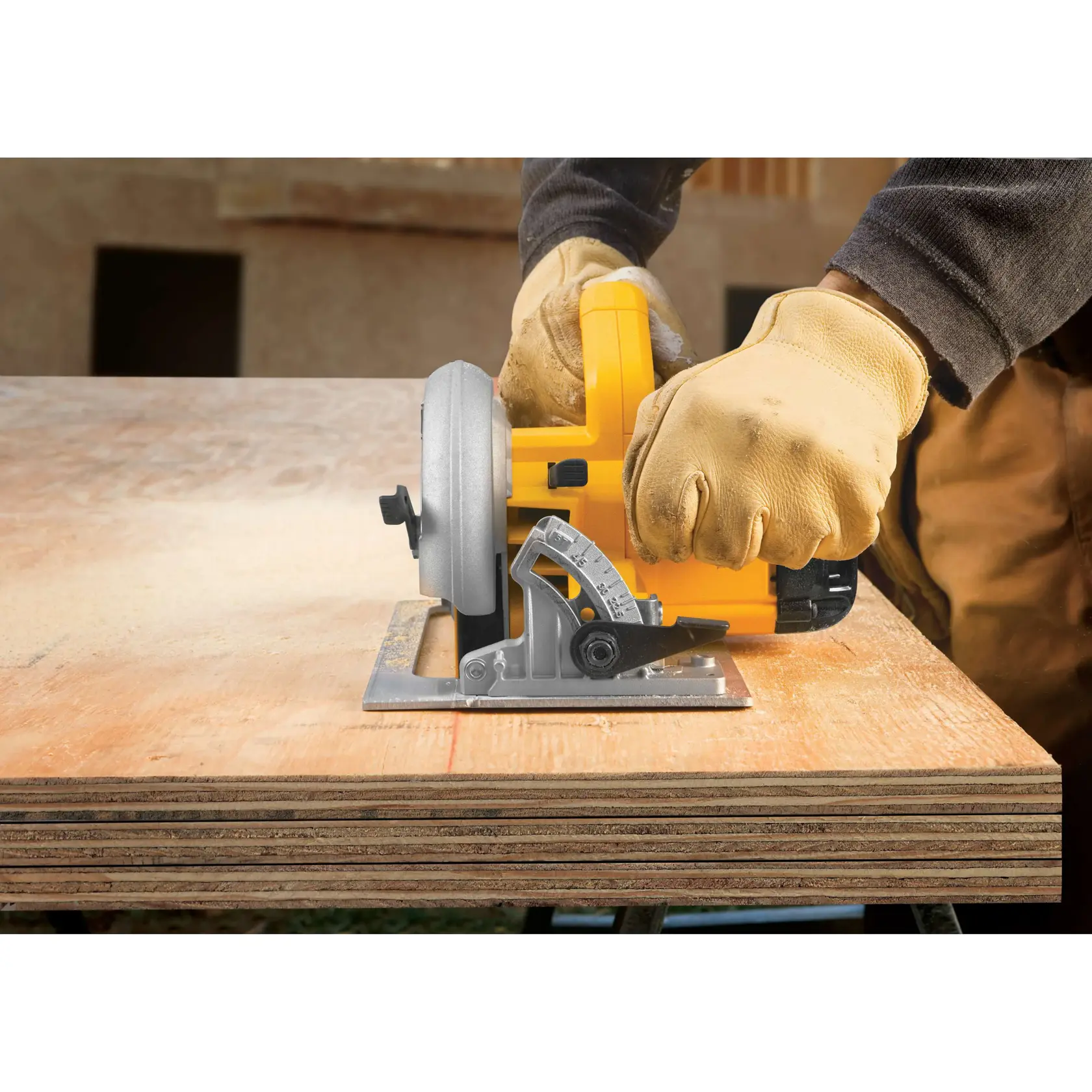 DEWALT® 7-1/4-in. Circular Saw, Lightweight, Corded