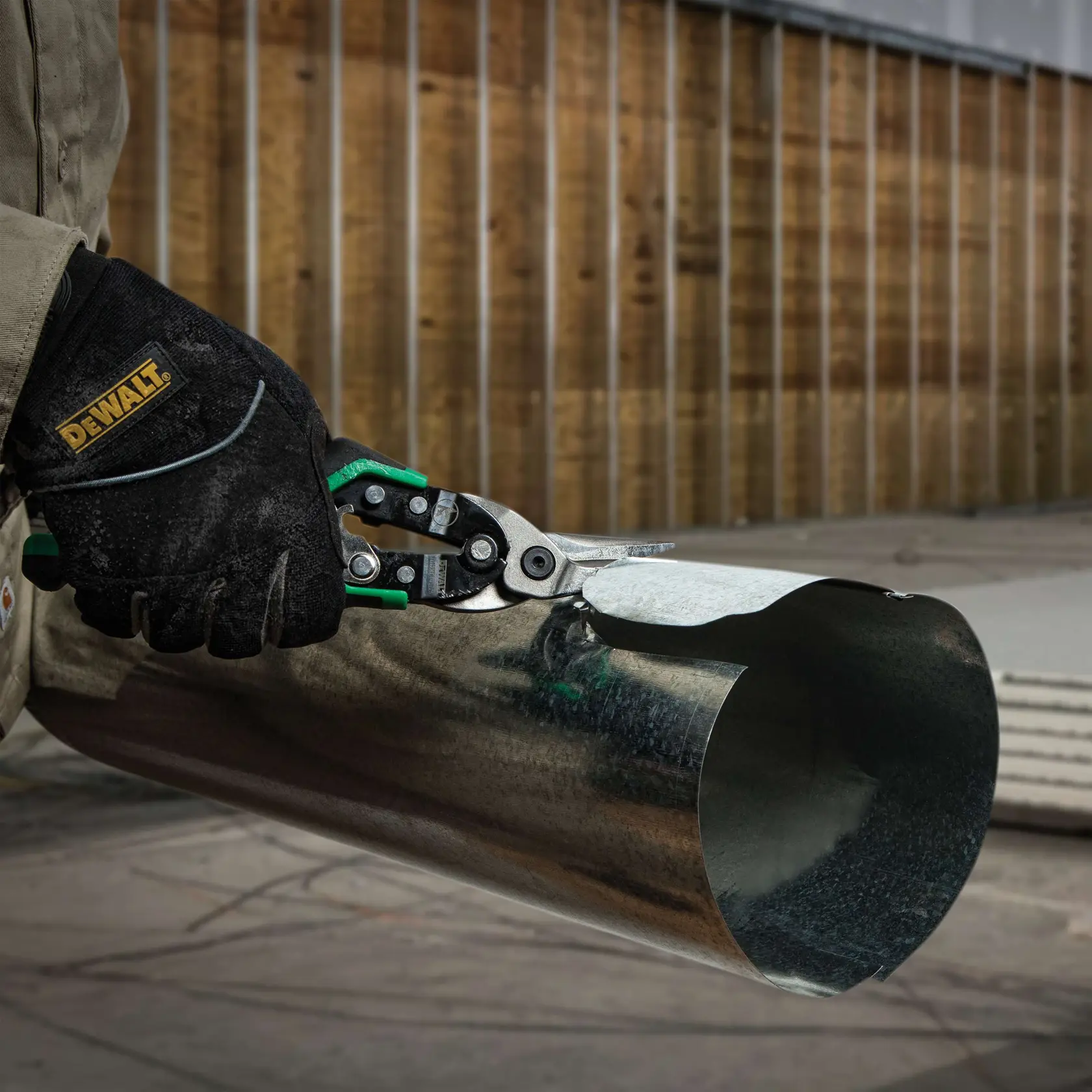 DEWALT® 1-in. Right-Cut Aviation Snip