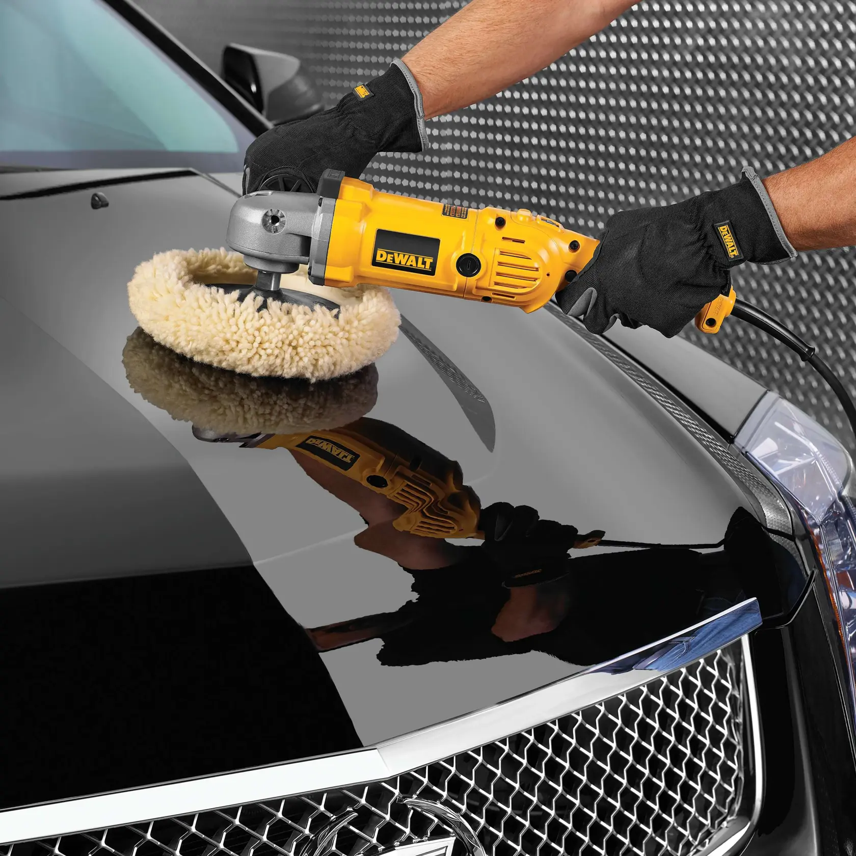 DEWALT® 7-in. - 9-in. Variable-Speed Polisher With Soft Start