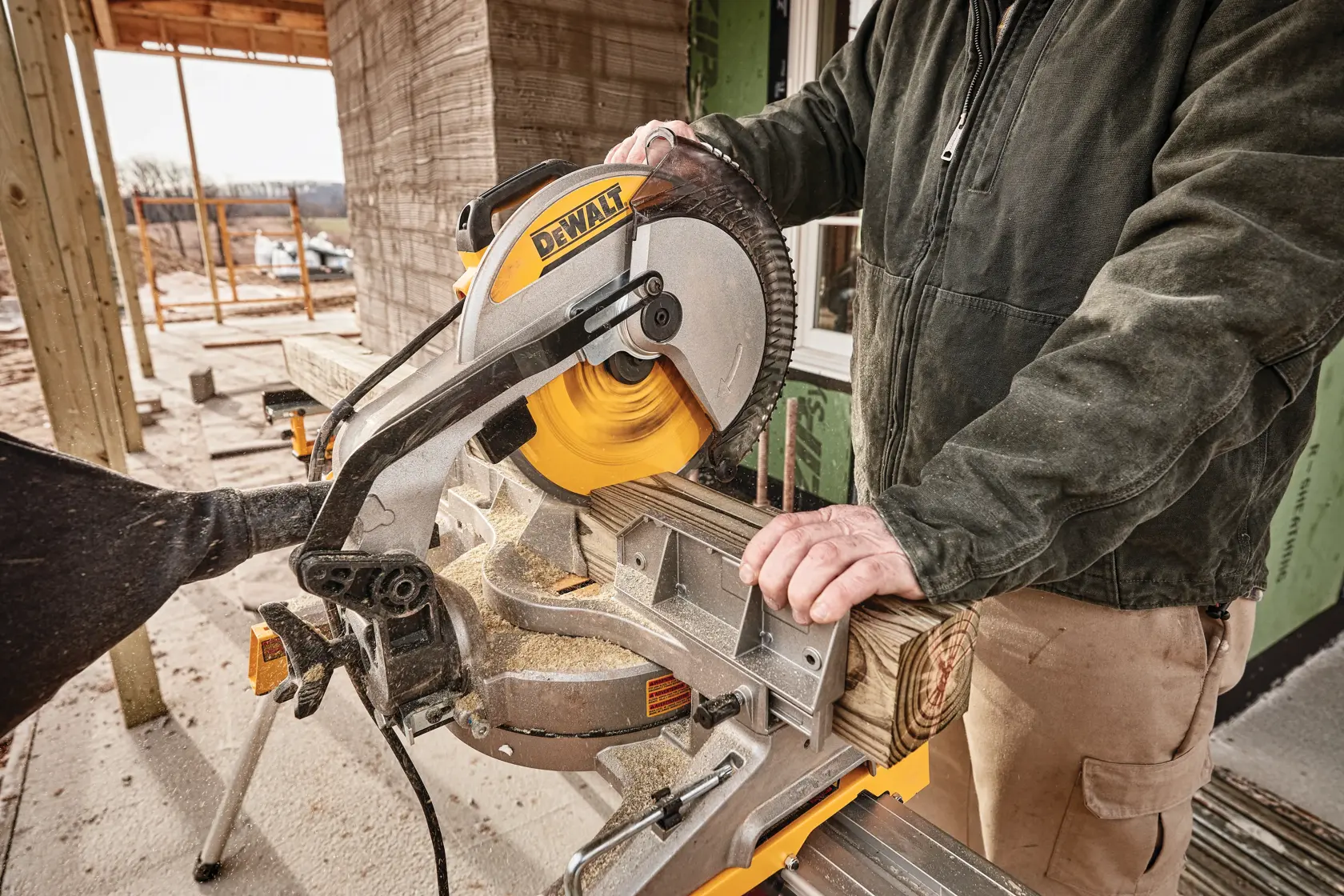 DEWALT® 12-in. Miter Saw, 15-Amp, Single Bevel, Compound